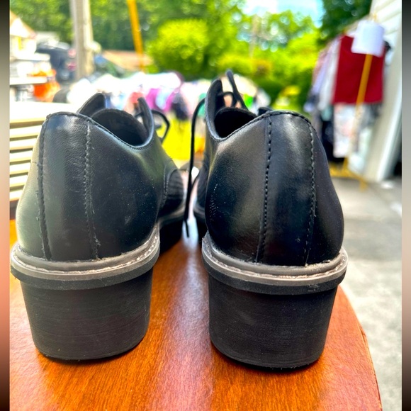 Clarks womens shoes size 7 Black - Picture 2 of 2